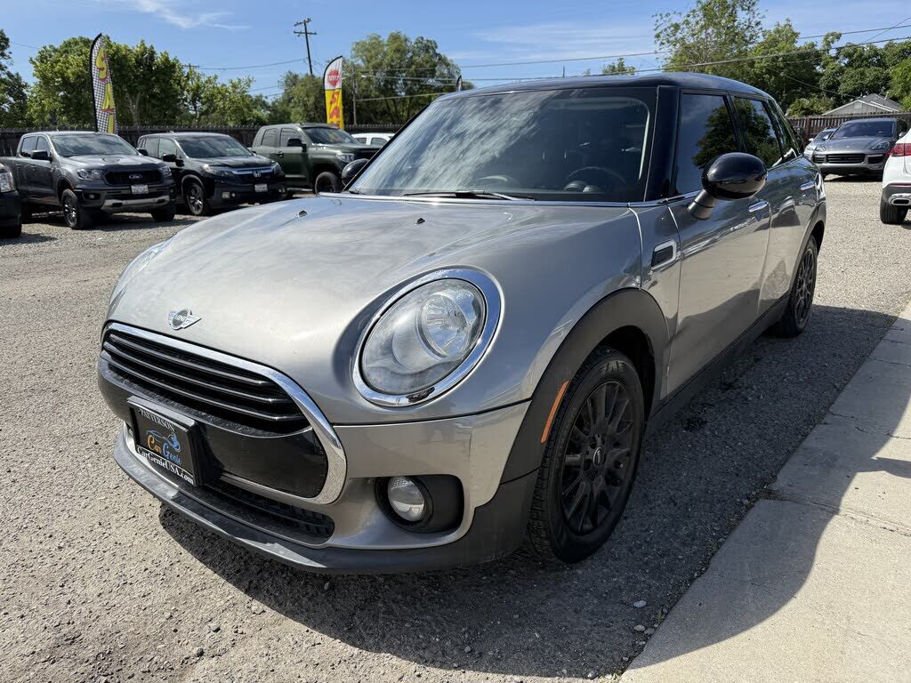 2016 MINI Clubman