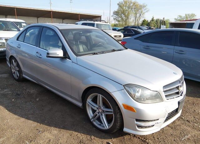 2014 MERCEDES-BENZ C-Class
