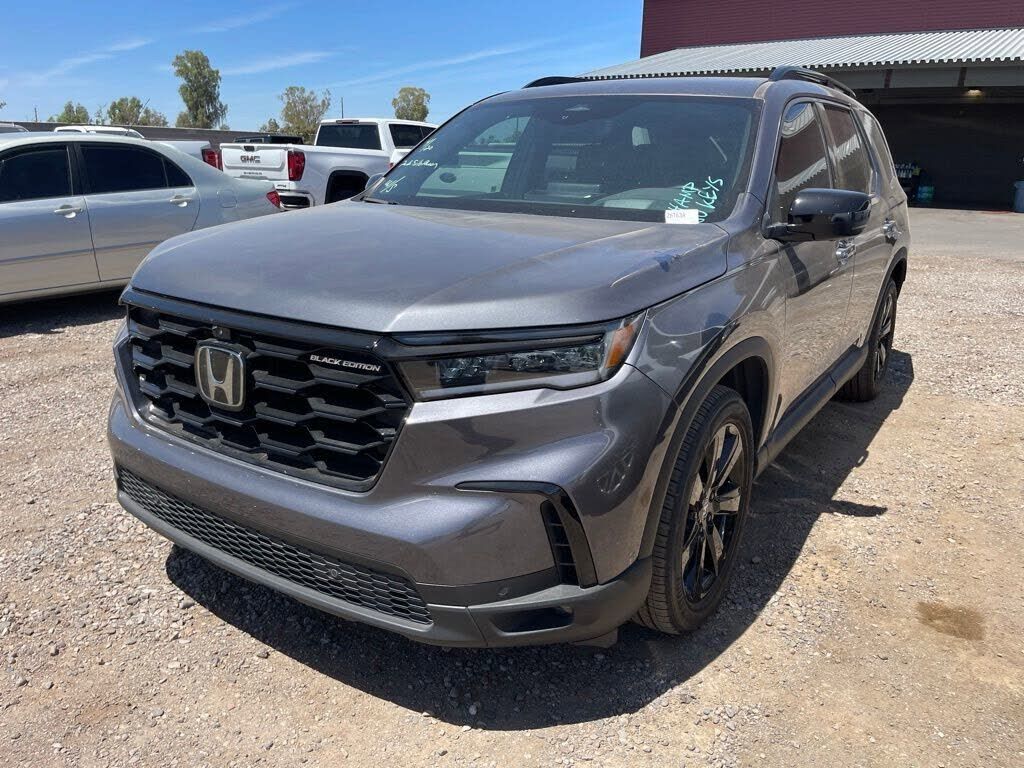 2025 HONDA Pilot
