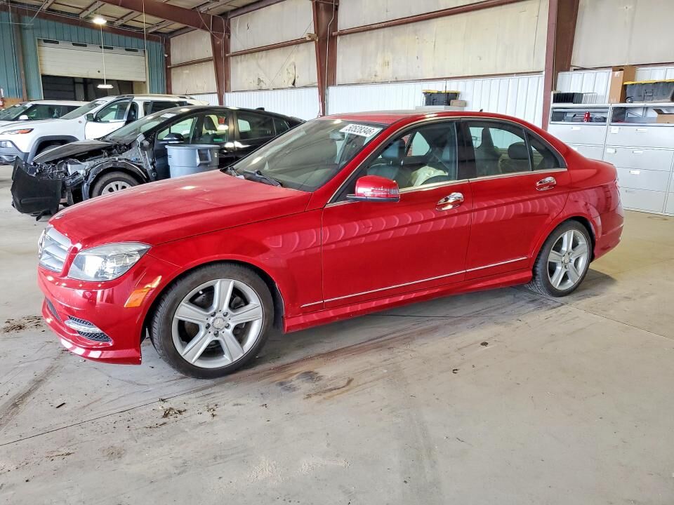 2011 MERCEDES-BENZ C-Class