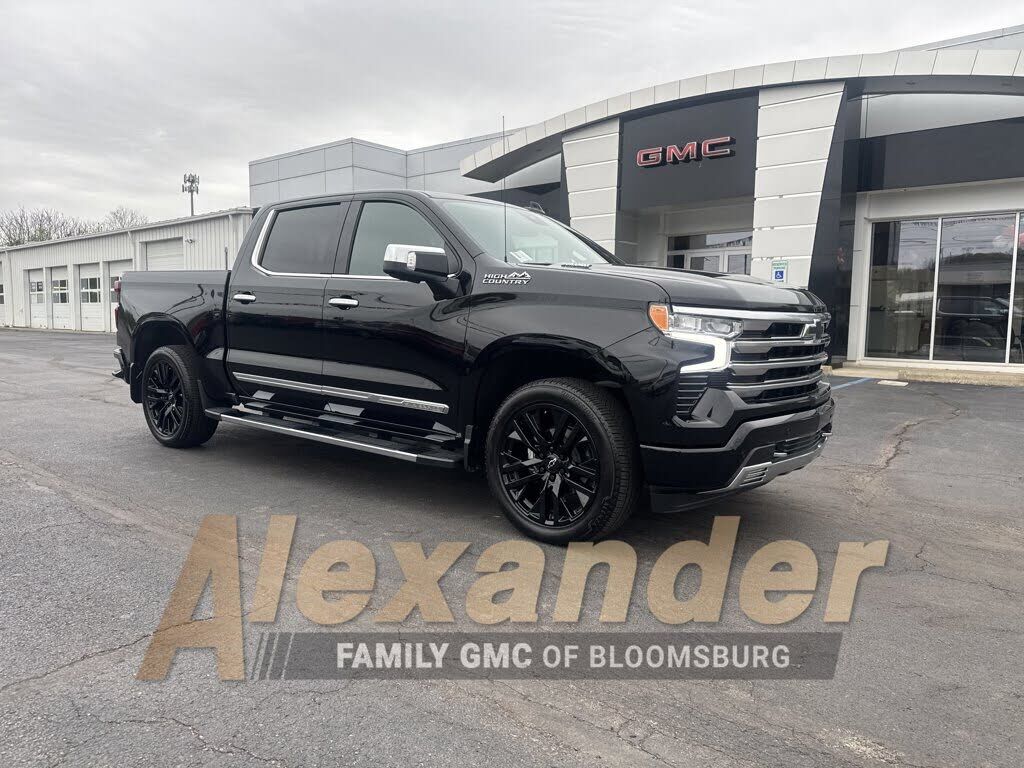 2025 CHEVROLET Silverado