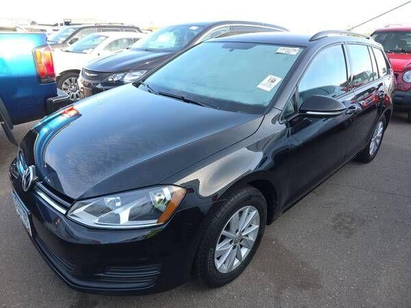 2016 VOLKSWAGEN Golf SportWagen