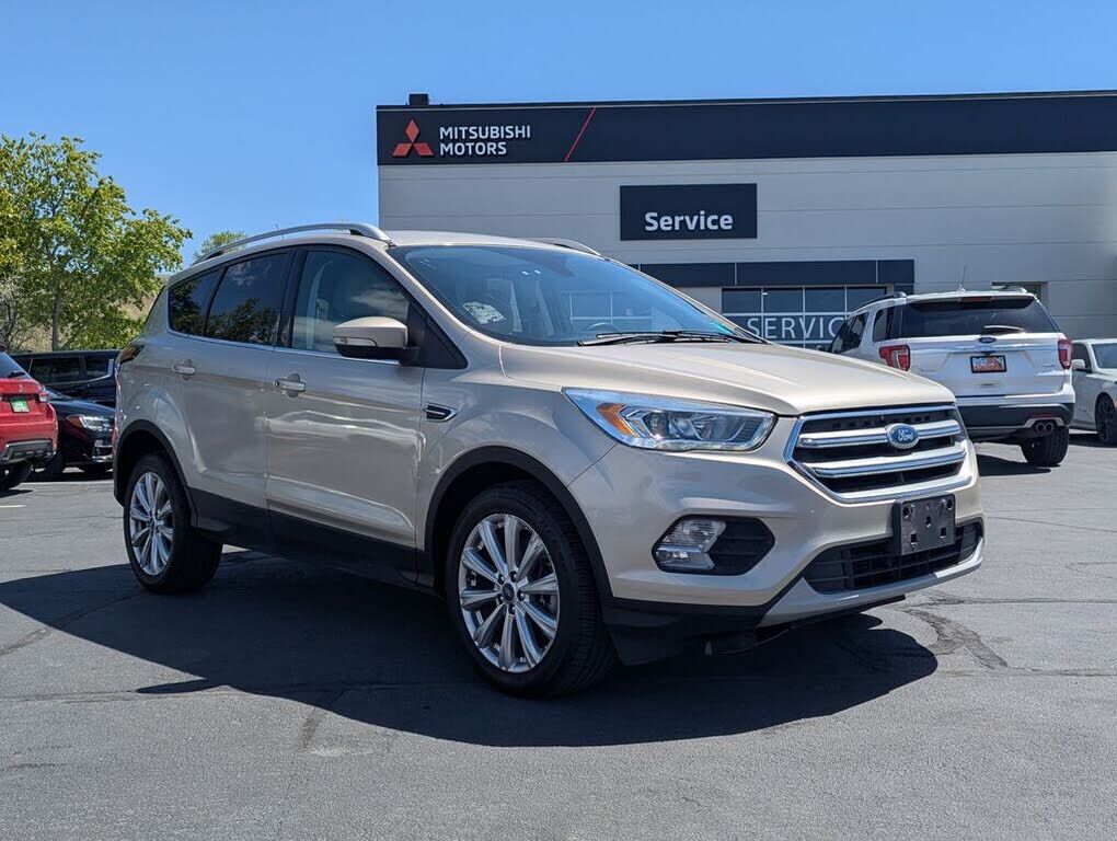 2017 FORD Escape