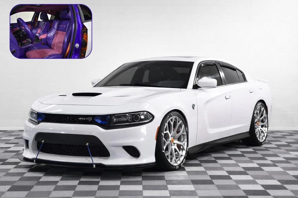 2019 DODGE Charger