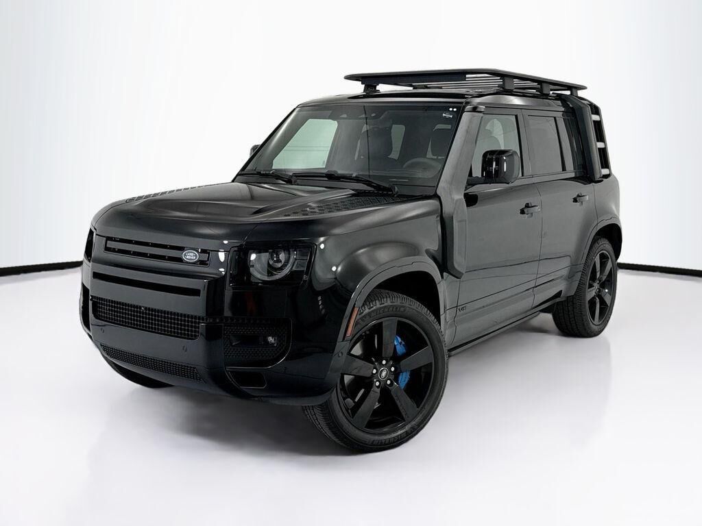 2022 LAND ROVER Defender