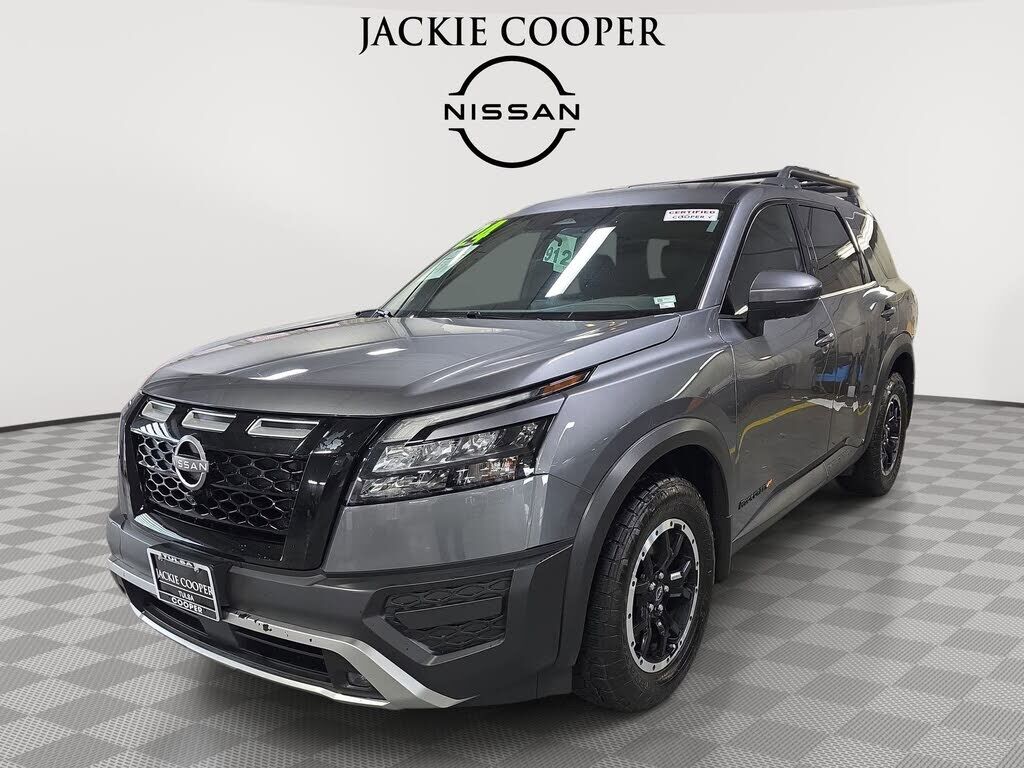 2024 NISSAN Pathfinder