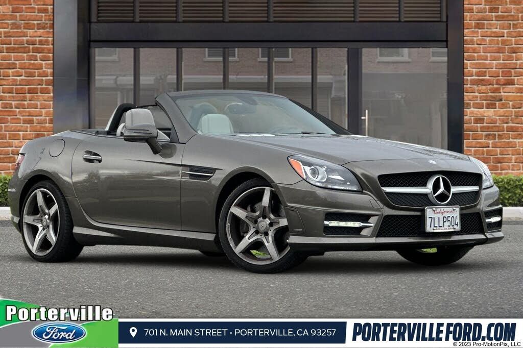 2015 MERCEDES-BENZ SLK-Class