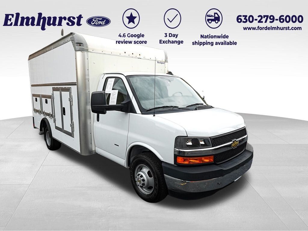 2022 CHEVROLET Express