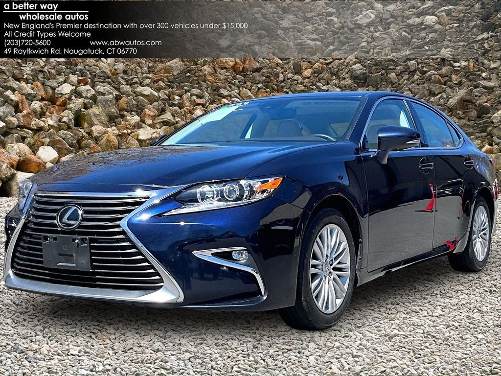 2017 LEXUS ES