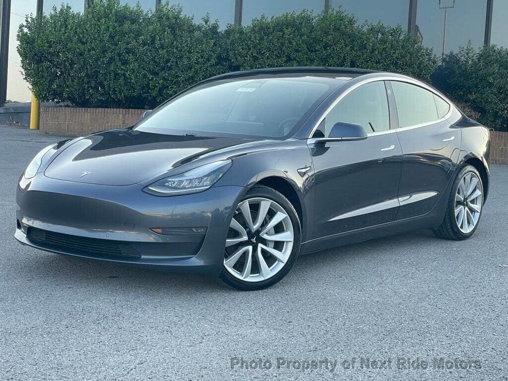 2019 TESLA Model 3