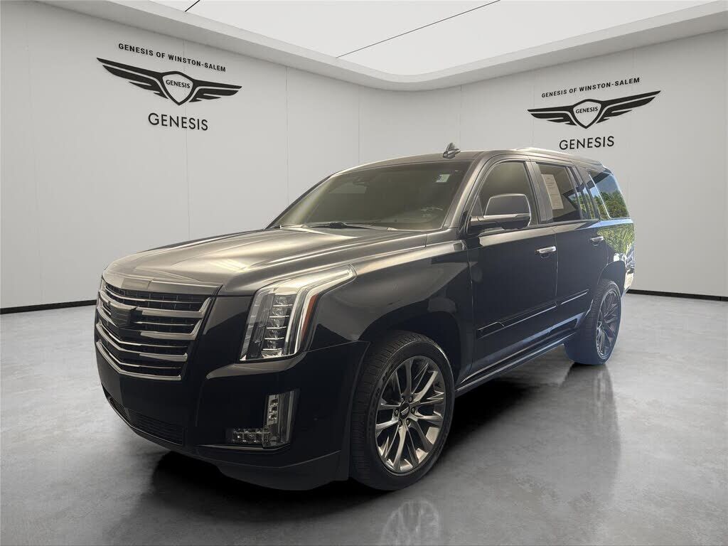 2020 CADILLAC Escalade