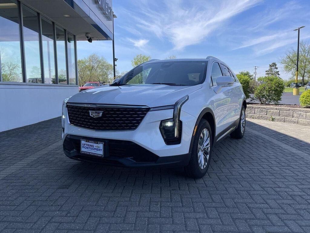 2025 CADILLAC XT4