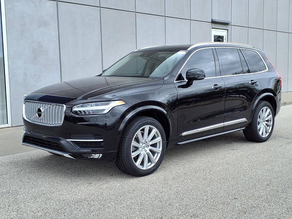 2016 VOLVO XC90