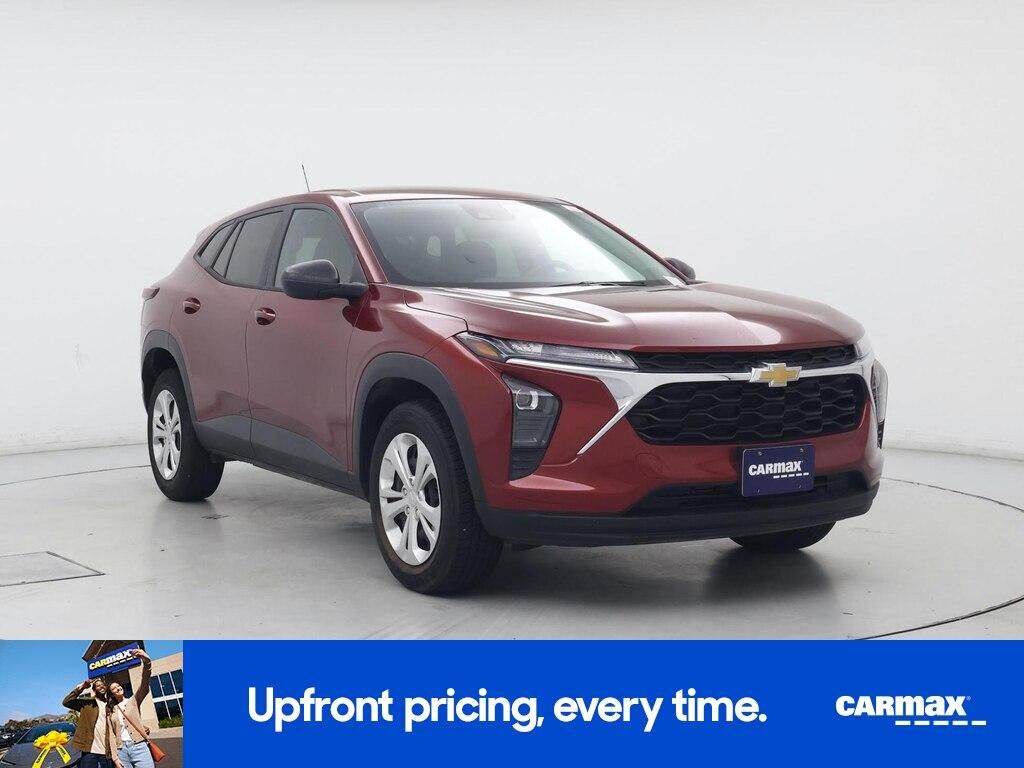2024 CHEVROLET Trax