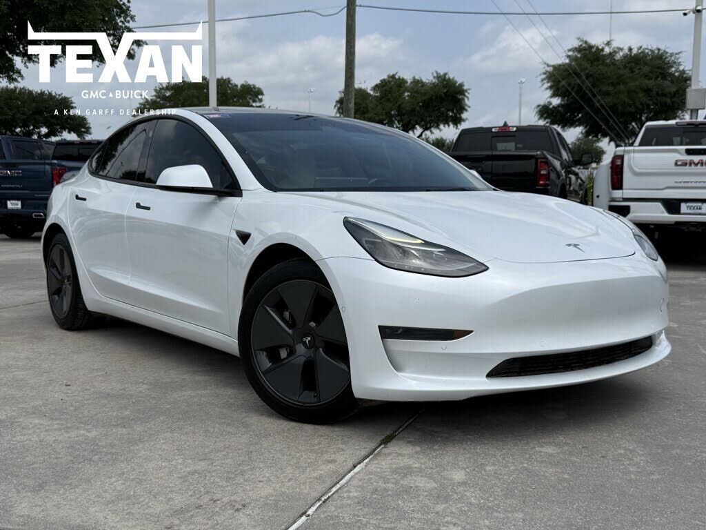 2021 TESLA Model 3