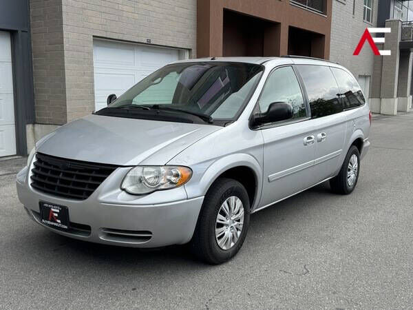 2007 CHRYSLER Town and Country