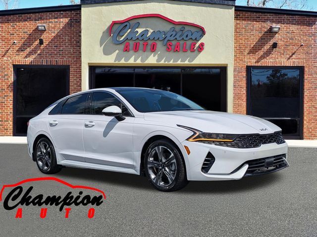 2022 KIA K5