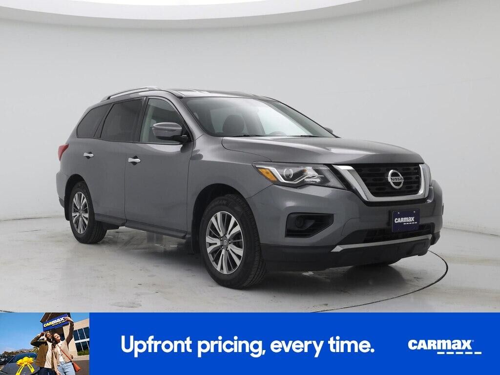 2020 NISSAN Pathfinder