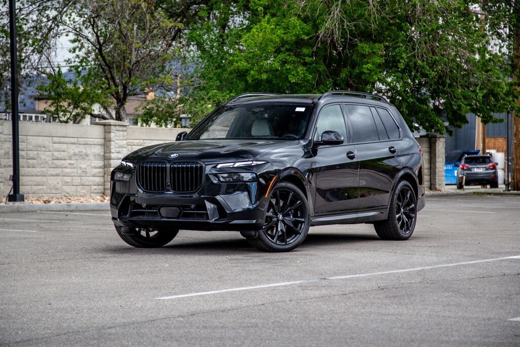 2026 BMW X7