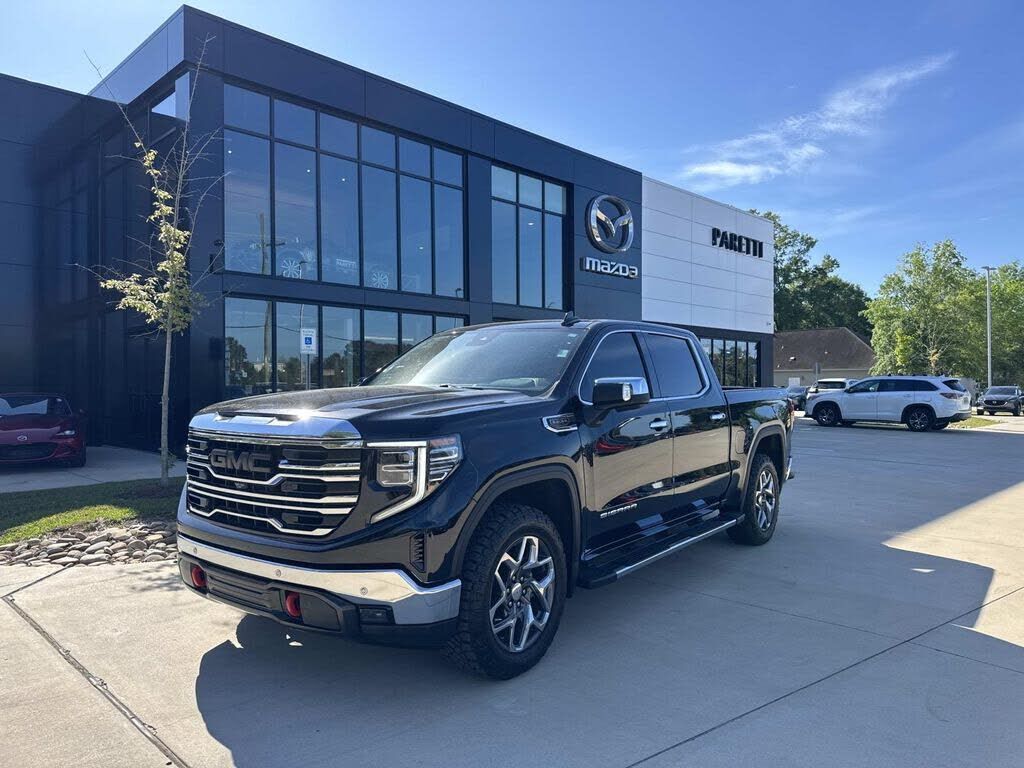 2023 GMC Sierra