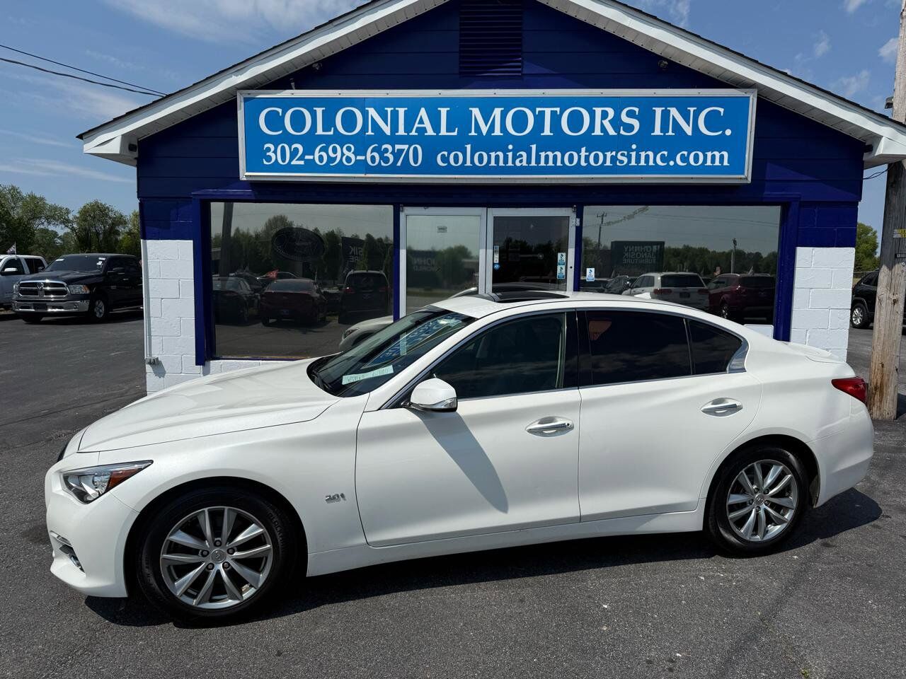 2016 INFINITI Q50