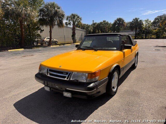 1991 SAAB 900