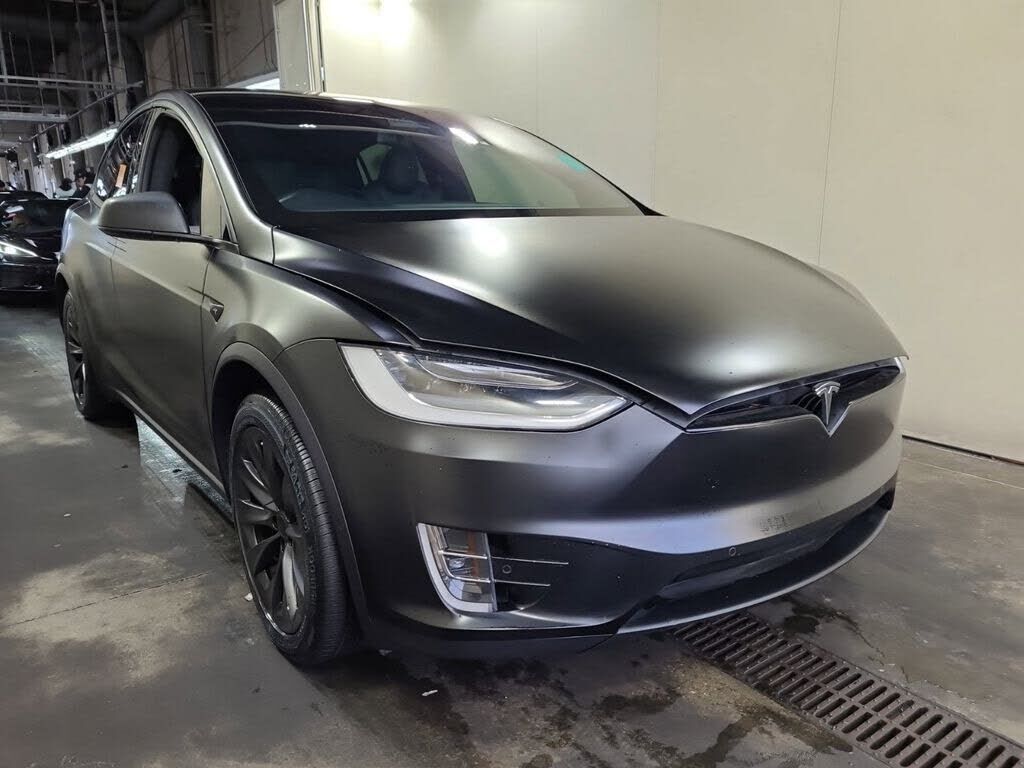 2021 TESLA Model X