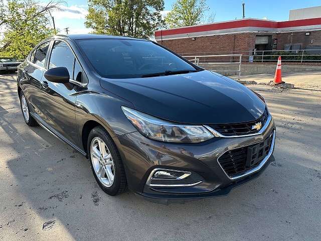 2017 CHEVROLET Cruze