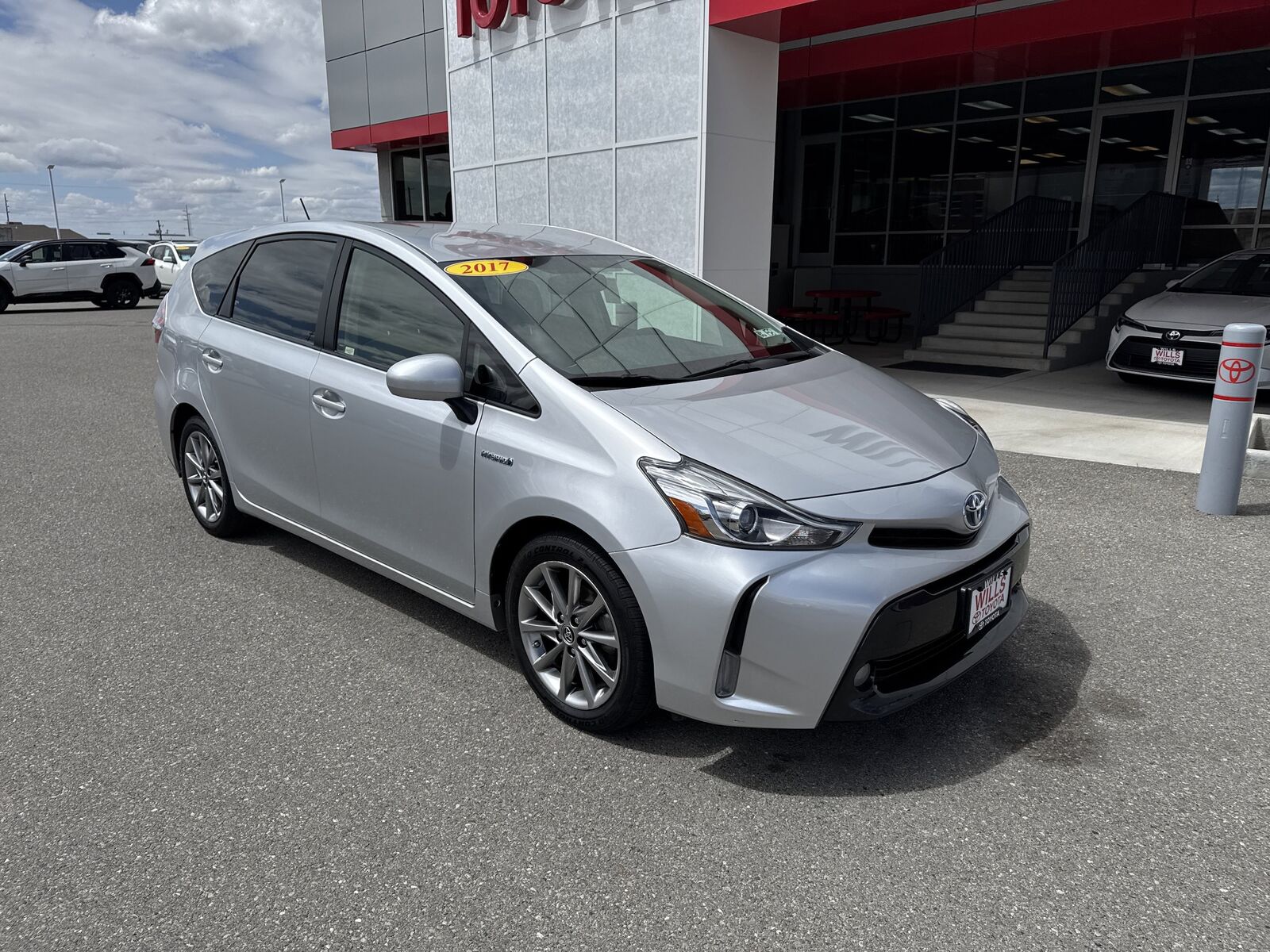 2017 TOYOTA Prius