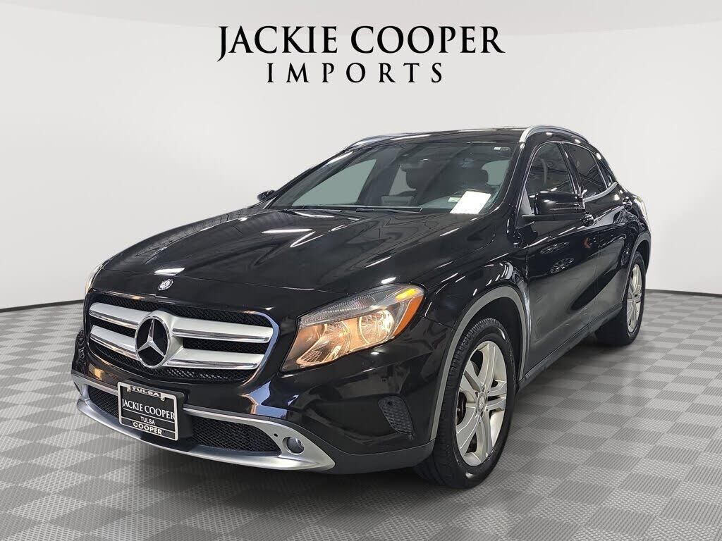 2016 MERCEDES-BENZ GLA-Class