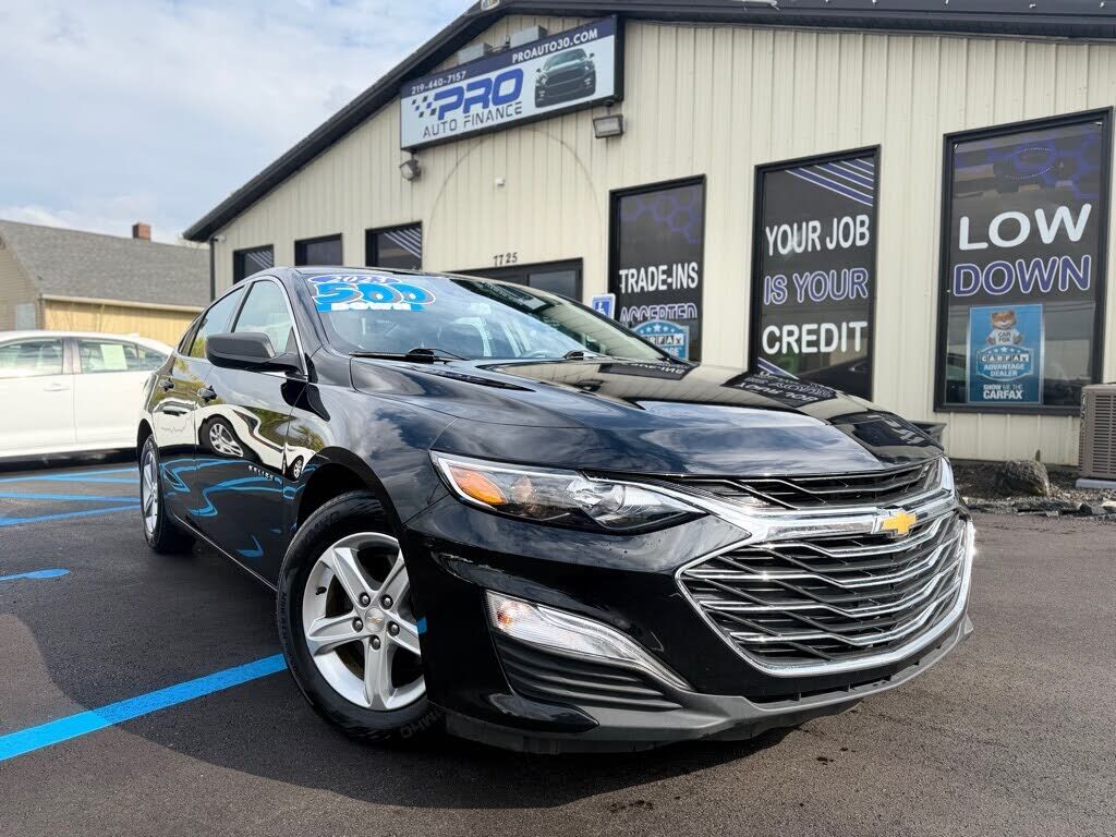 2023 CHEVROLET Malibu