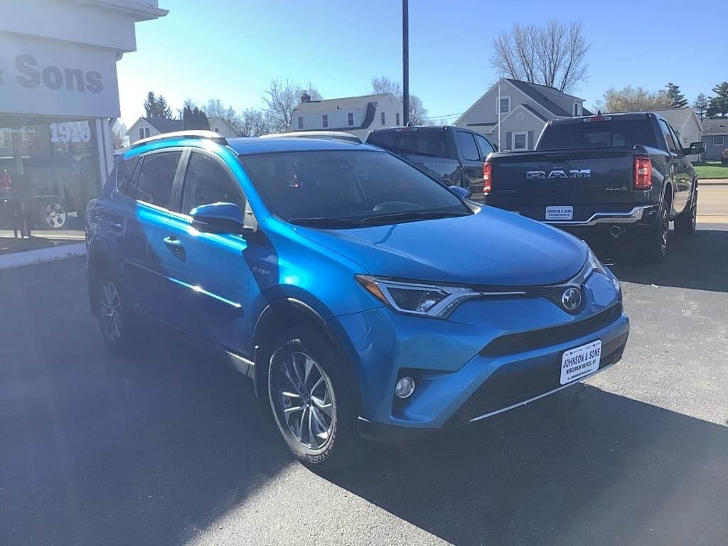 2017 TOYOTA RAV4