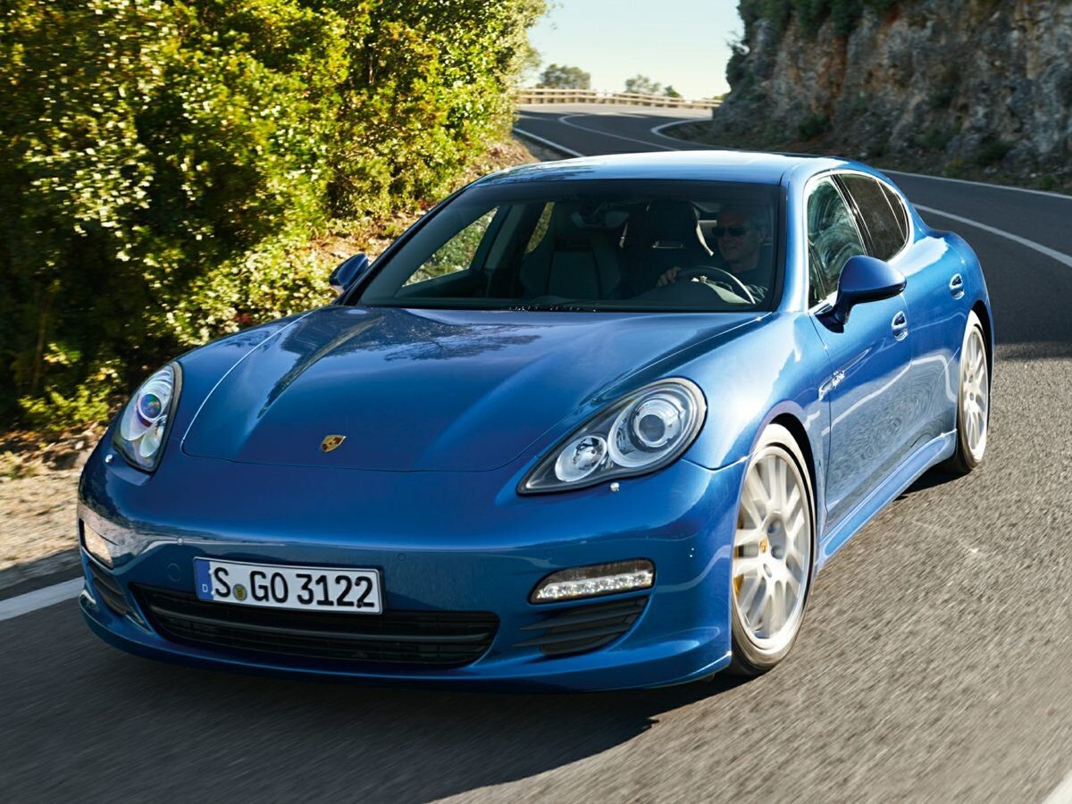 2012 PORSCHE Panamera