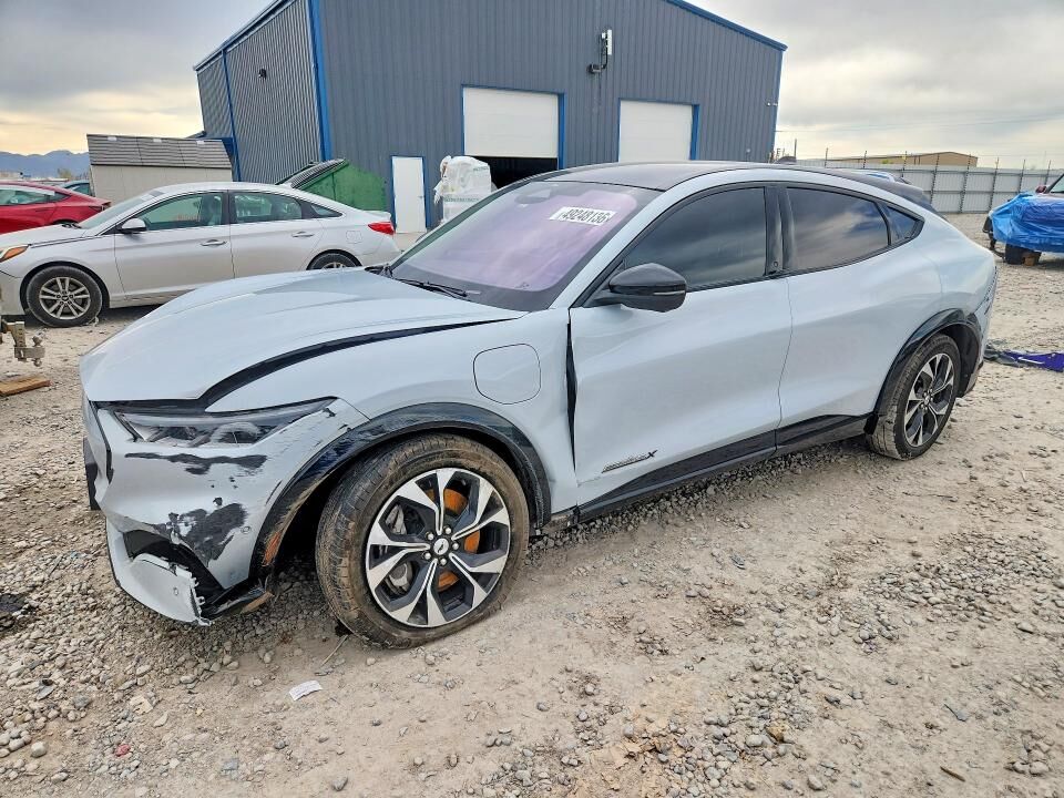 2021 FORD Mach-E