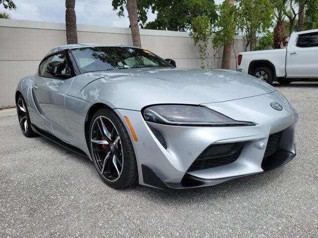 2022 TOYOTA Supra