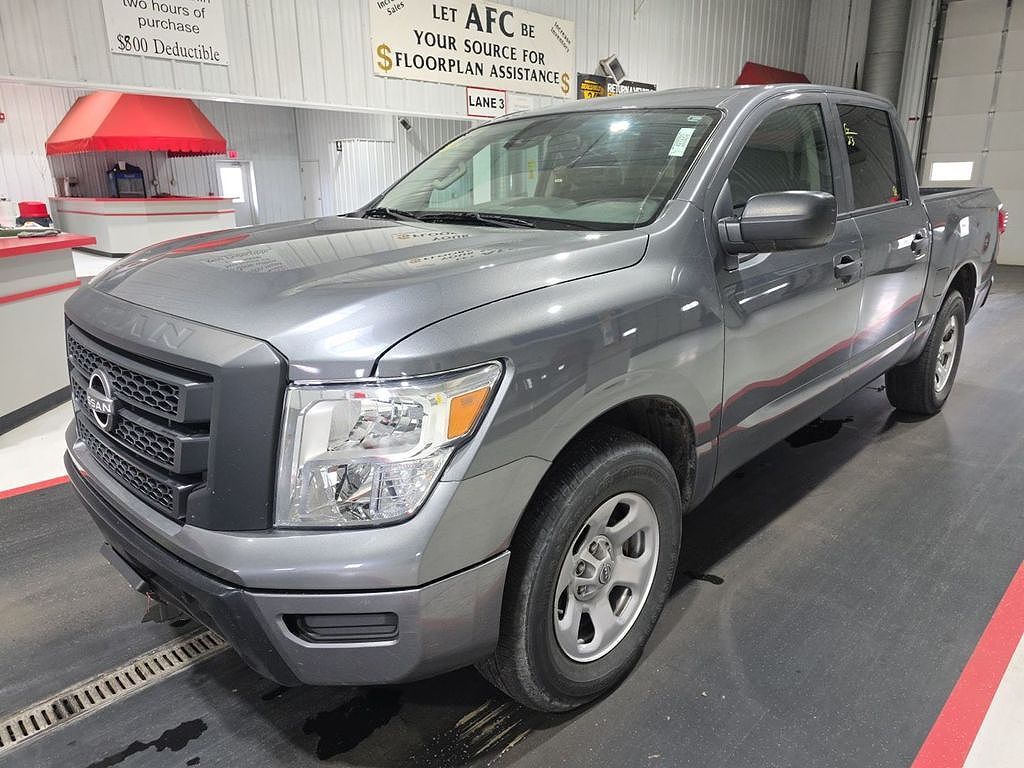 2023 NISSAN Titan