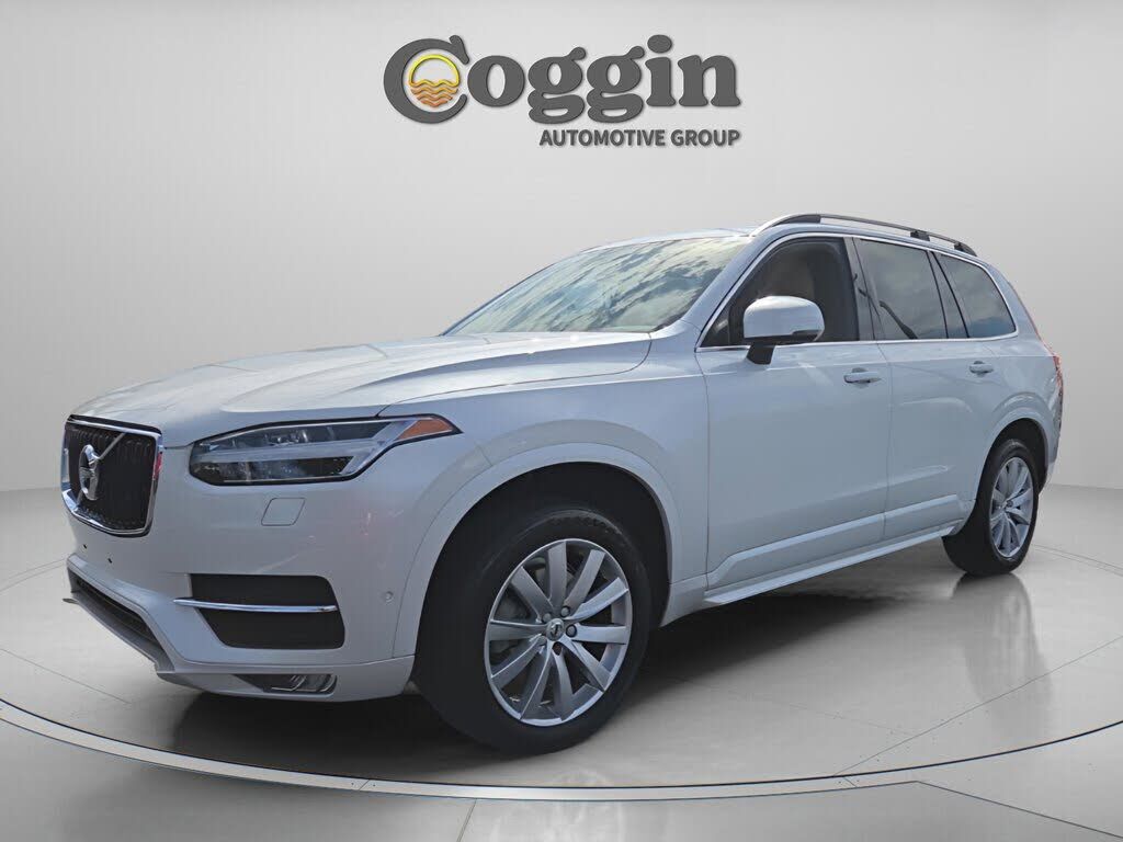 2017 VOLVO XC90