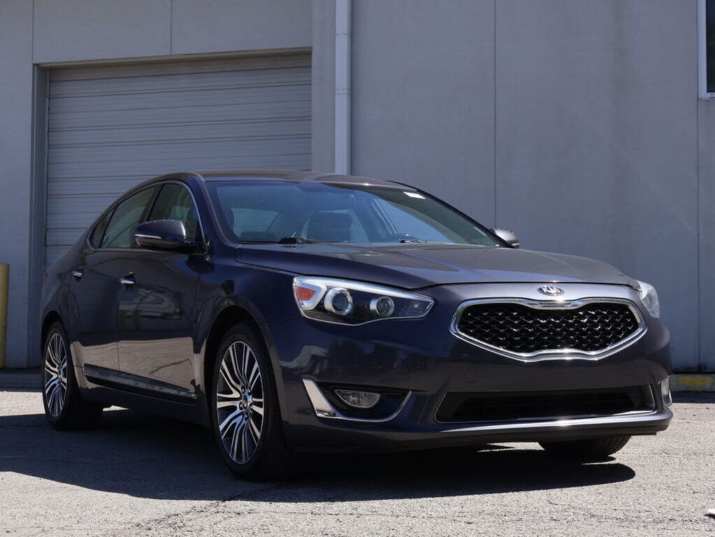 2014 KIA Cadenza