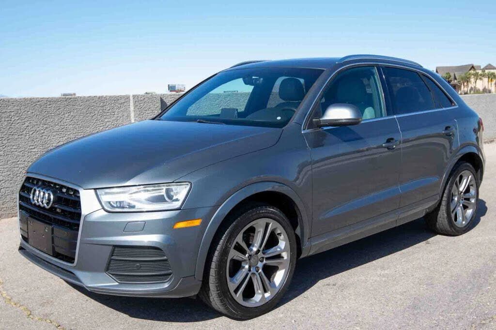 2016 AUDI Q3