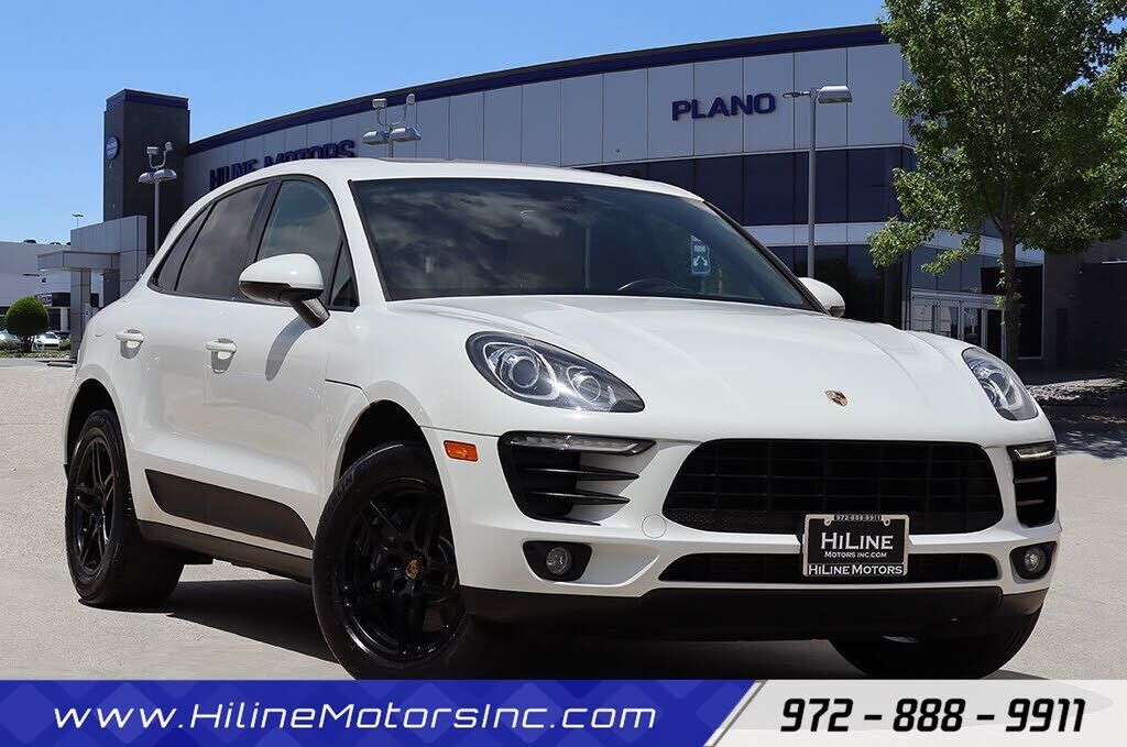 2018 PORSCHE Macan