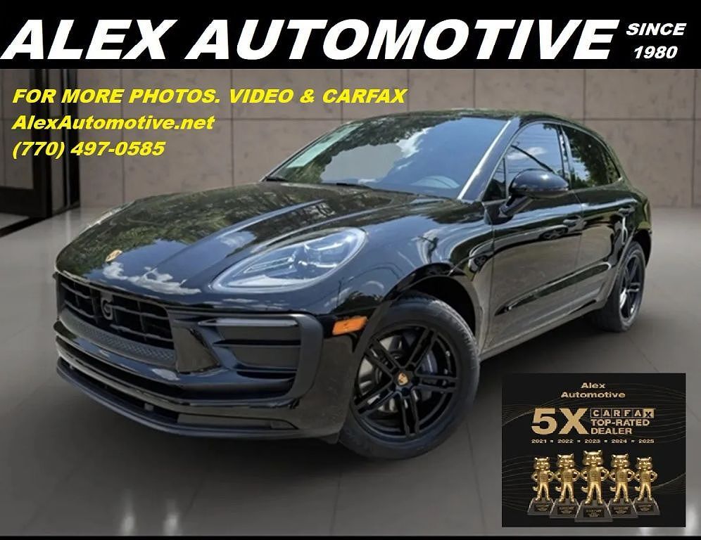 2023 PORSCHE Macan