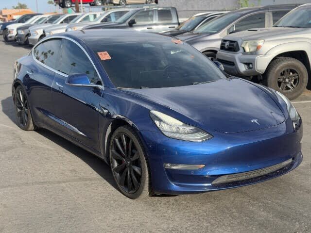 2020 TESLA Model 3