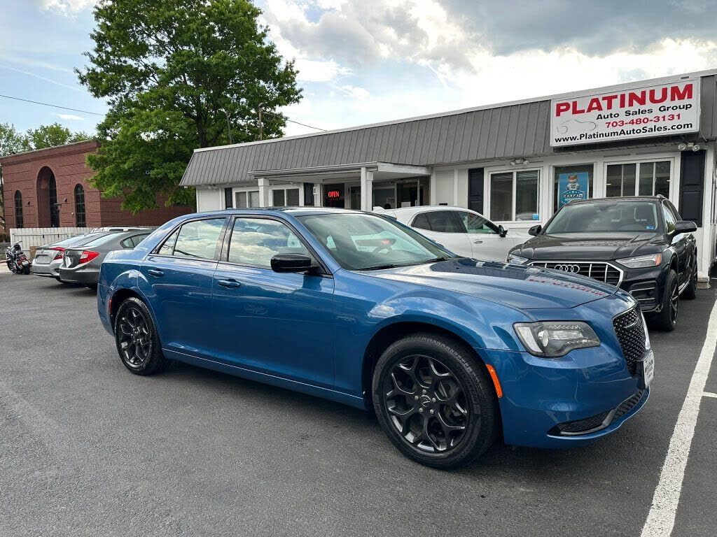 2020 CHRYSLER 300