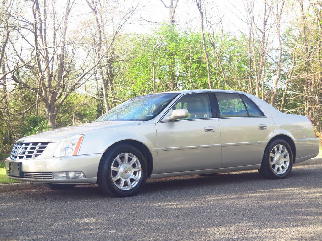 2009 CADILLAC DTS