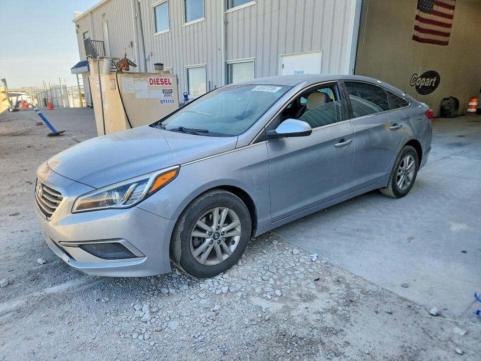 2017 HYUNDAI Sonata