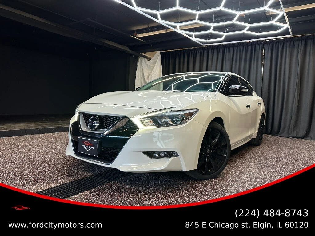 2017 NISSAN Maxima