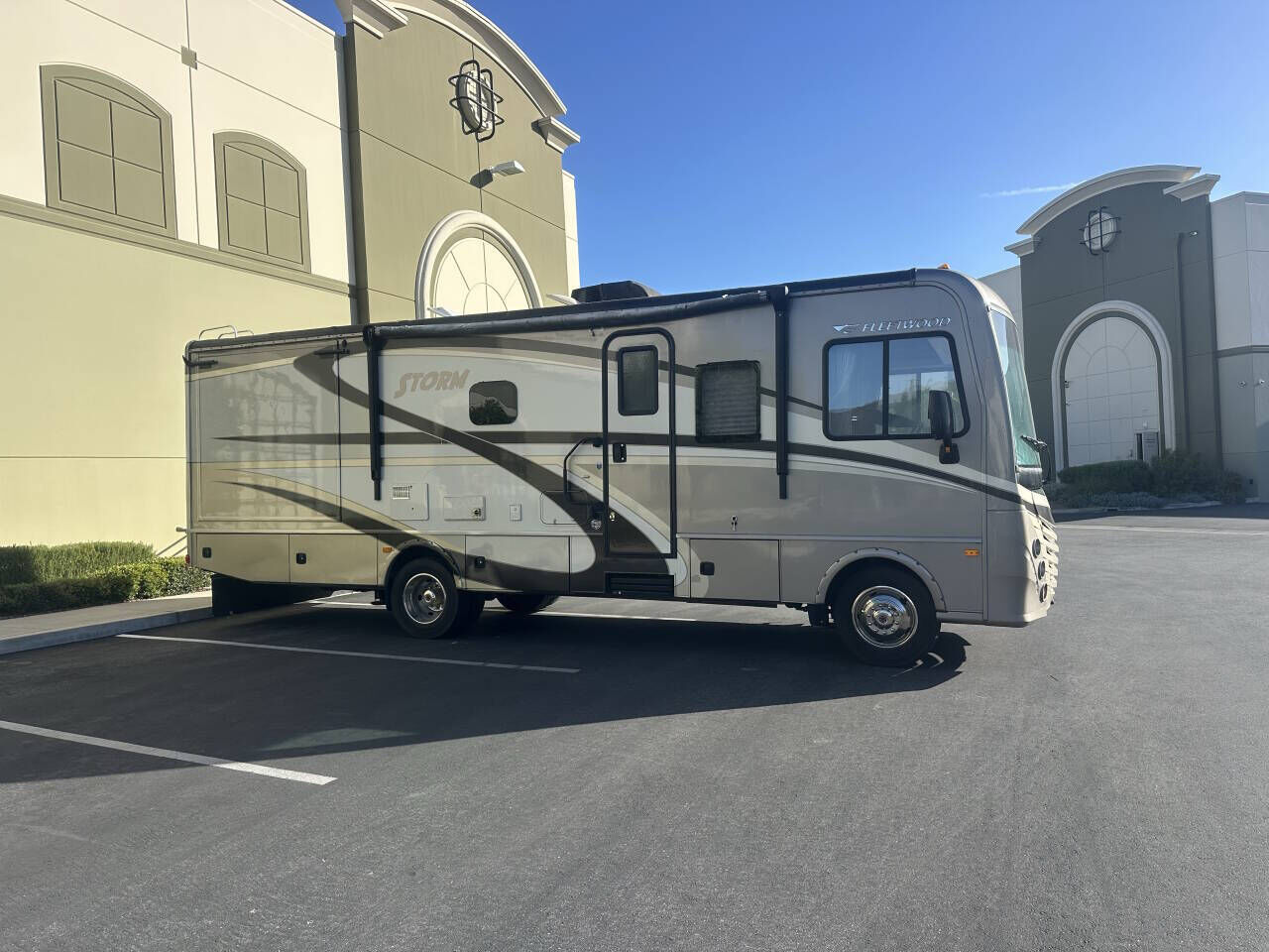 2015 FORD Motorhome Chassis