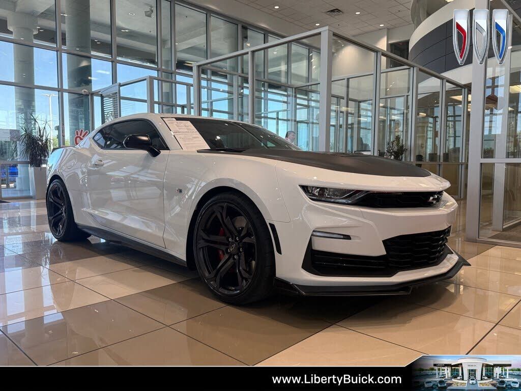 2022 CHEVROLET Camaro