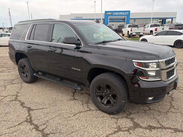 2017 CHEVROLET Tahoe