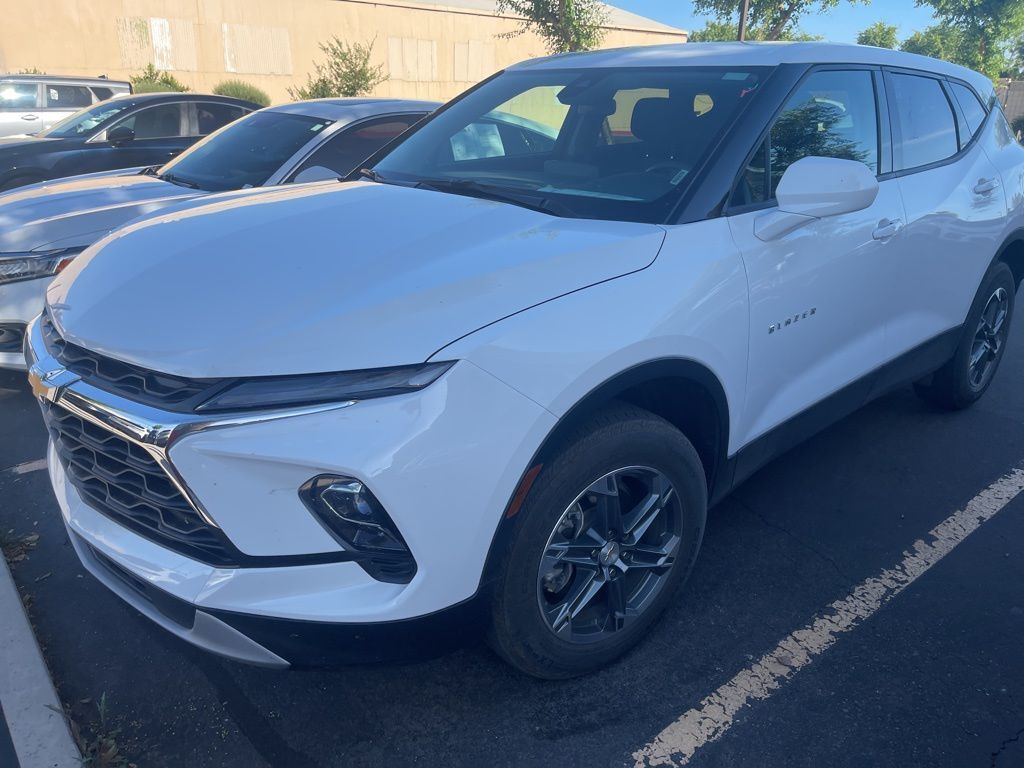 2025 CHEVROLET Blazer